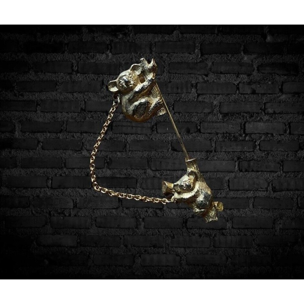 Vintage Avon Koala Bear Stick Pin Brooch Gold Tone Chain